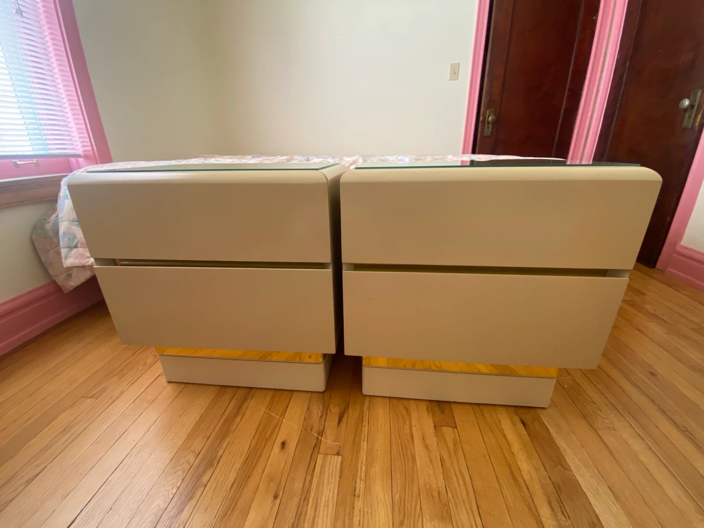 Vintage Lane Nightstands Postmodern Lacquer Bedroom End Tables