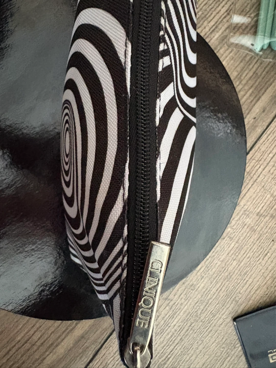 Clinique Quickliner for Eyes and High Impact Mascara - photo 4
