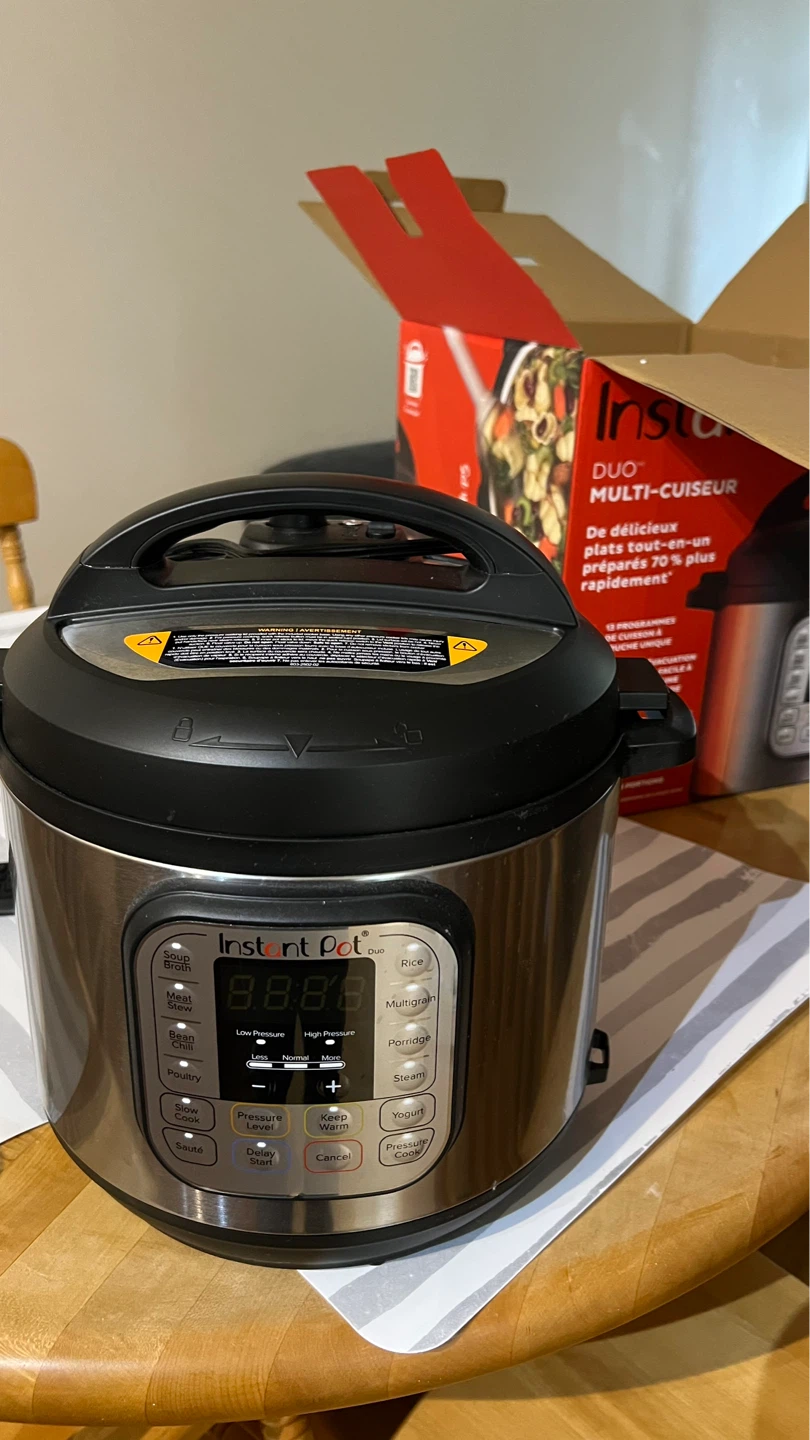 Instant Pot Duo 6 Quart Multi-Cooker