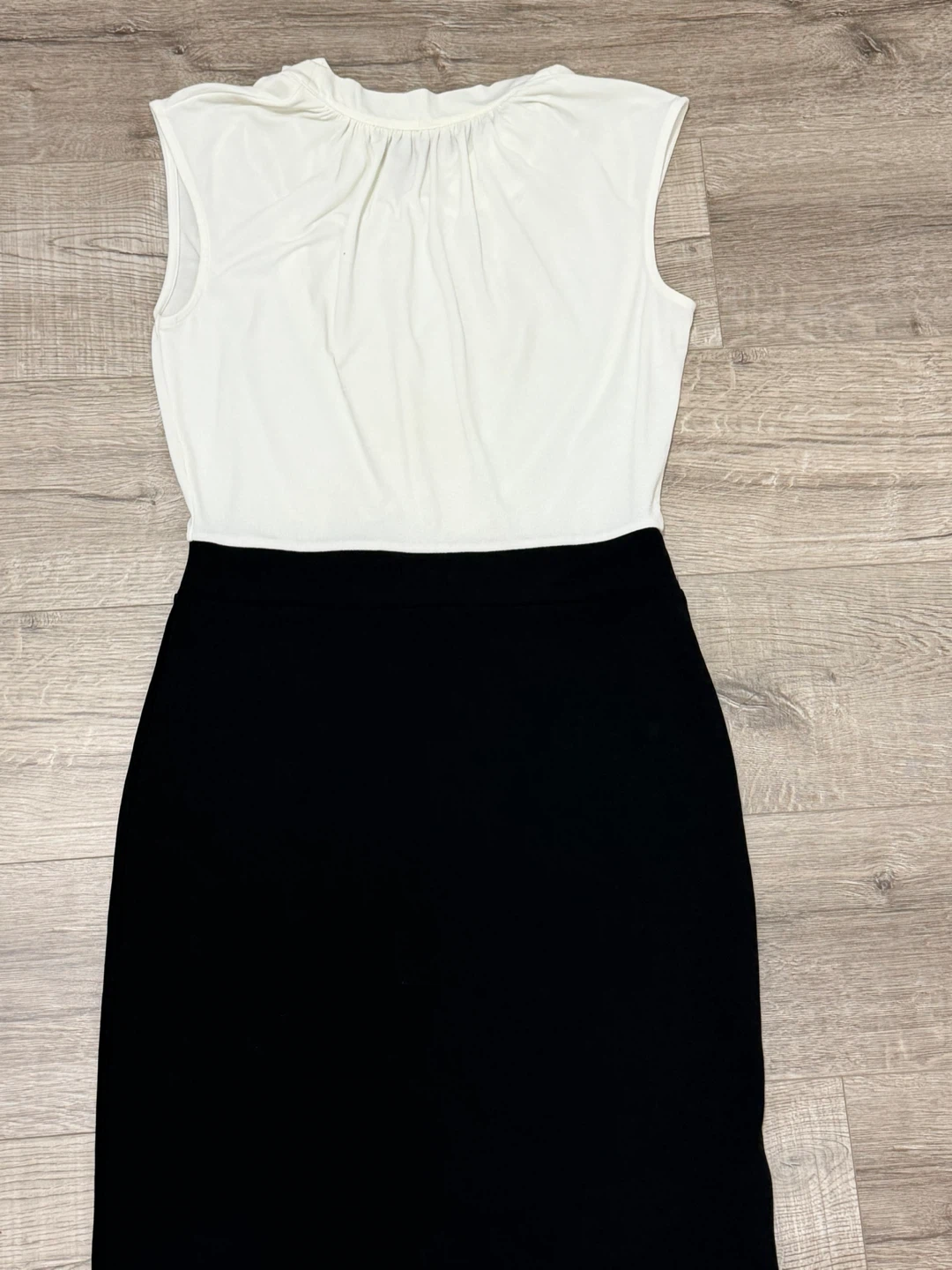 H&M Black and White Sleeveless Dress - photo 2