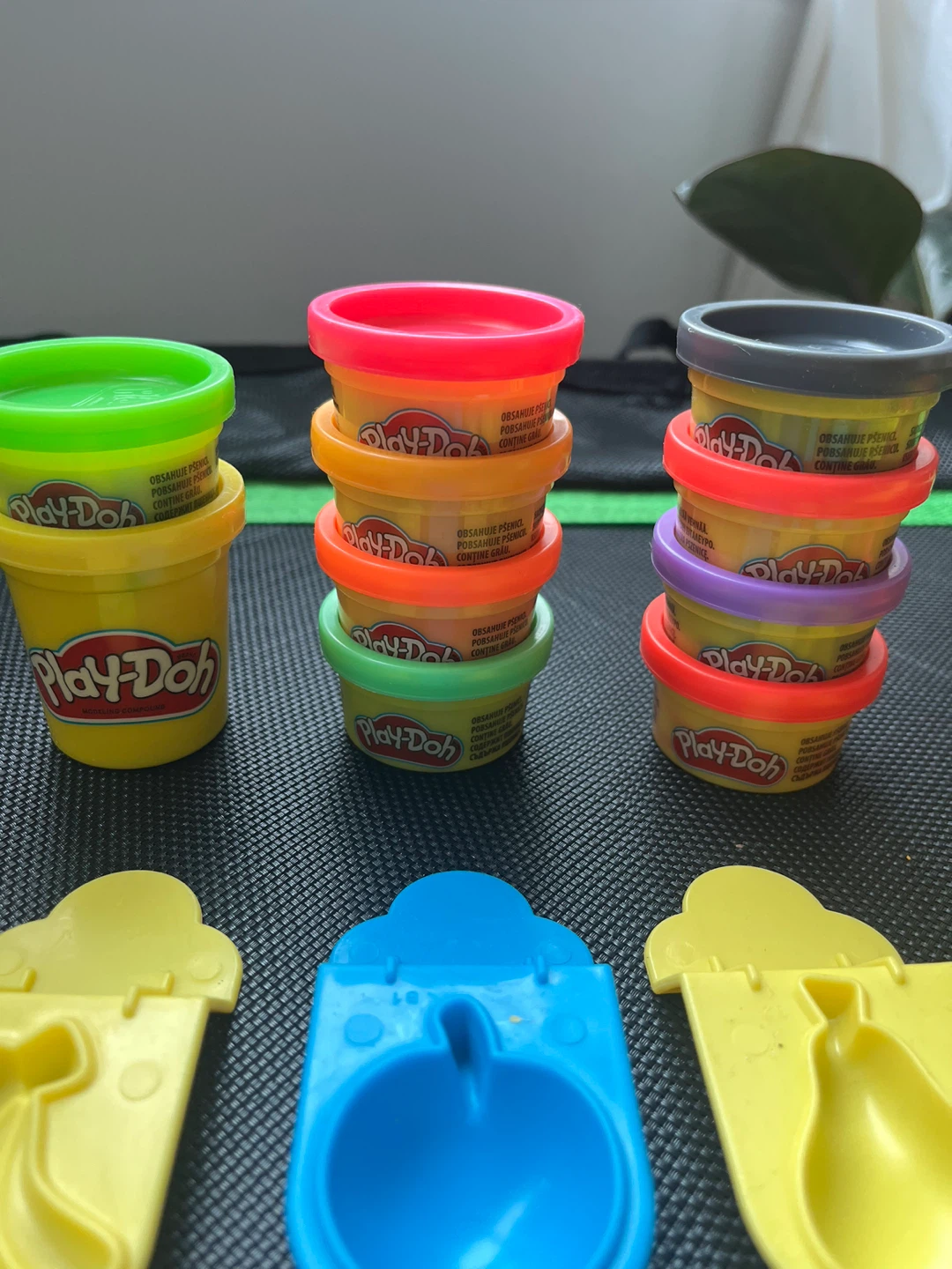 Play-Doh Lot with Tools and Molds - photo 2