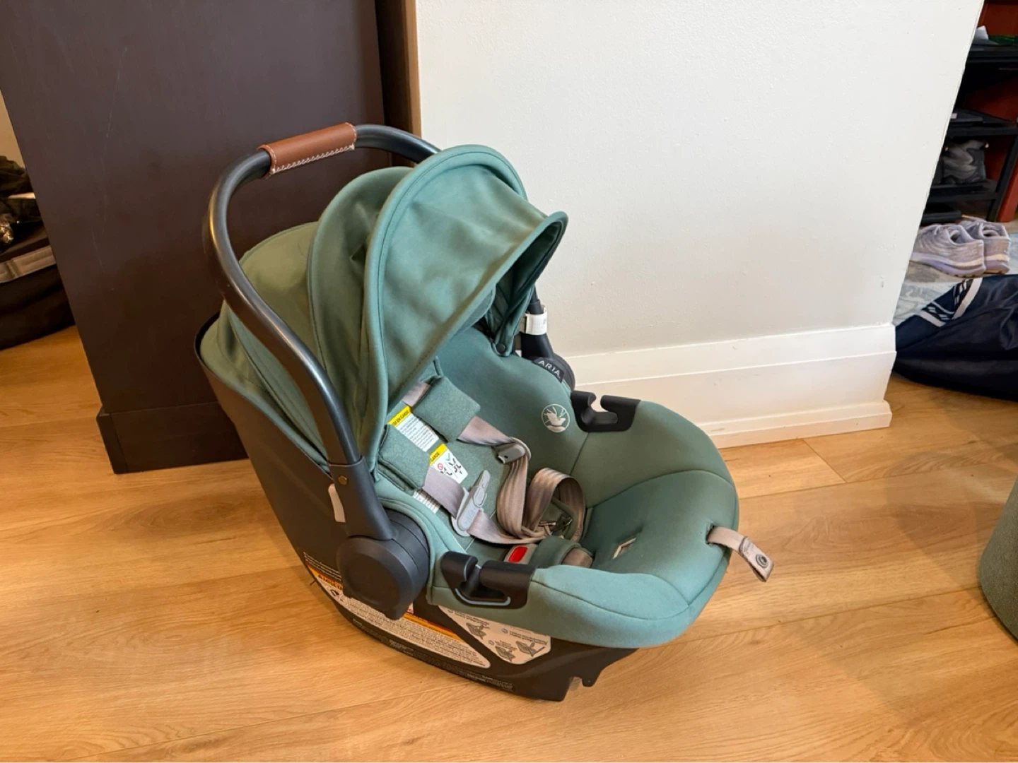 UPPAbaby Aria Infant Car Seat - Gwen (Green) - with cozy cover!