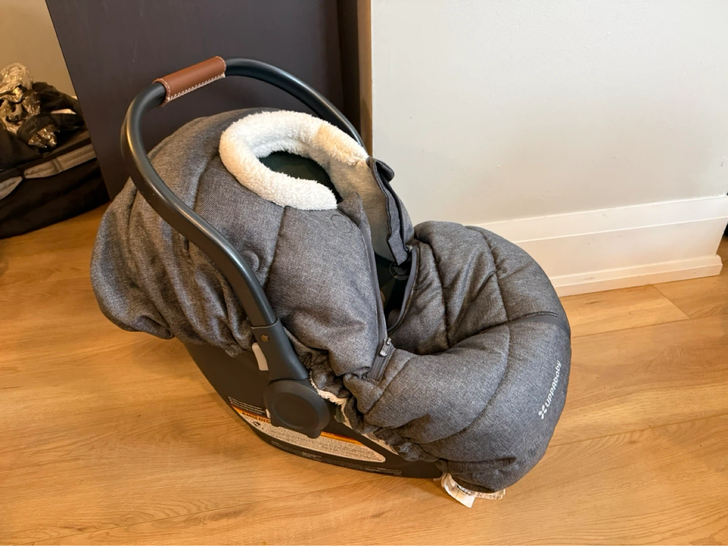 UPPAbaby Aria Infant Car Seat - Gwen (Green) - with cozy cover! - photo 3