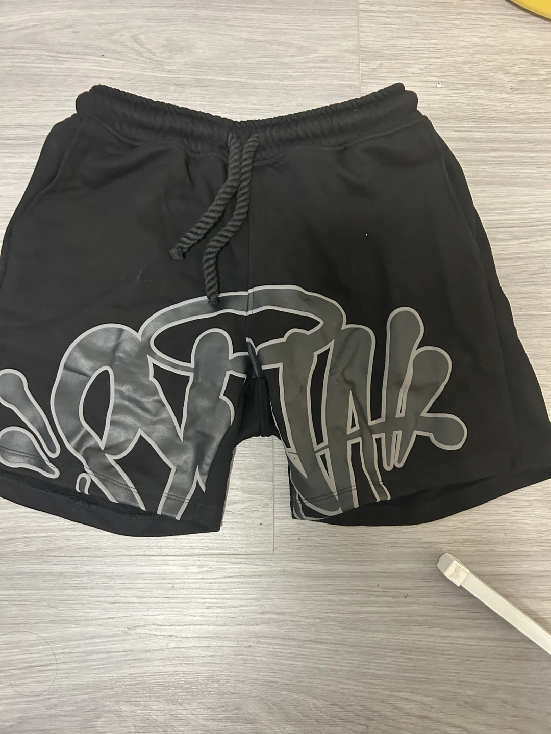 Syna Black T-Shirt and Shorts Set - photo 2