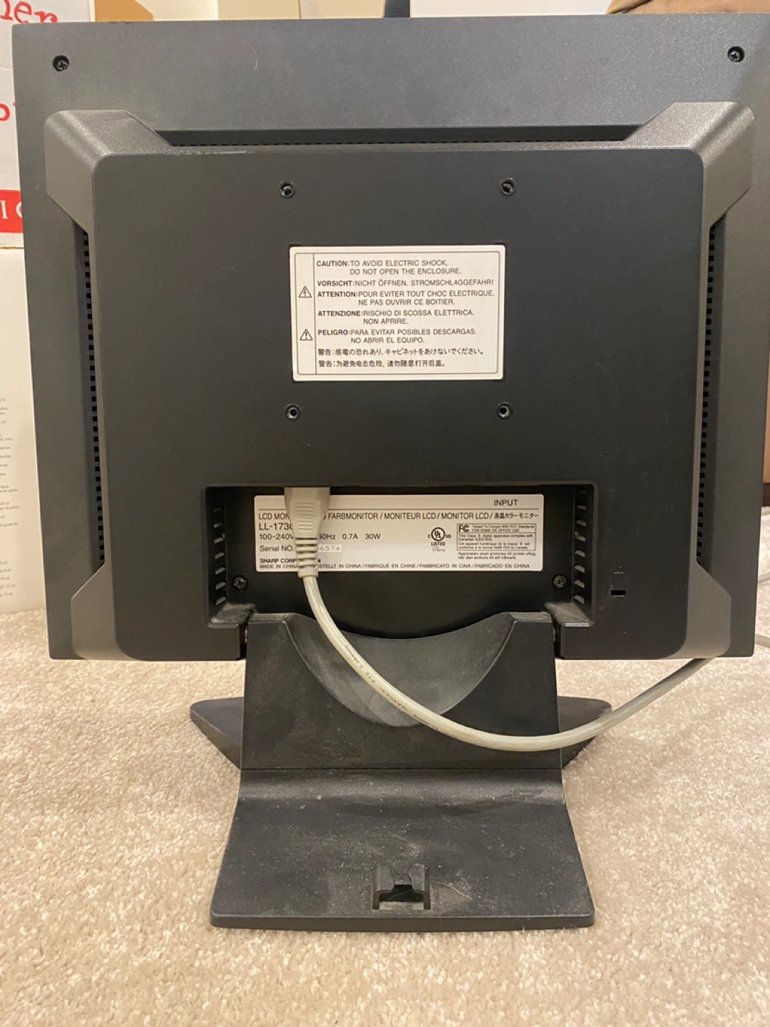 Sharp LCD Desktop Monitor 17” - photo 2