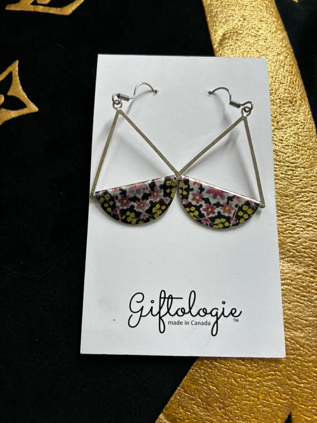 Giftologie Handmade Earrings - Niagara Falls, ON