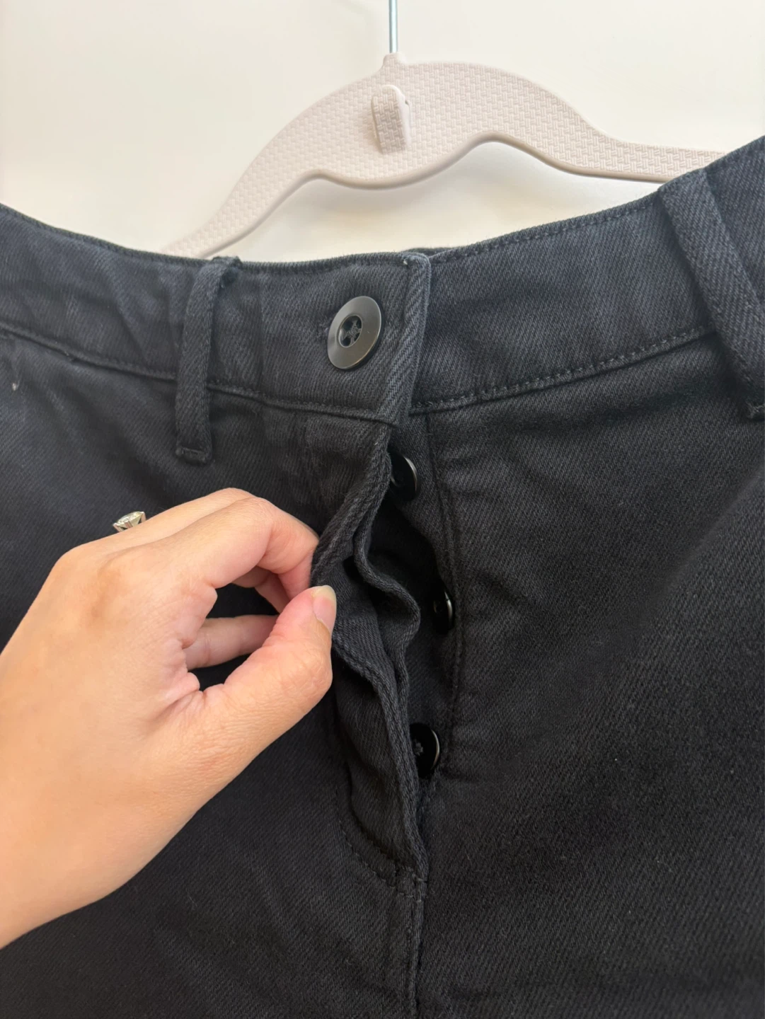 Wilfred Free Black Cargo Pants (size 6) - photo 5