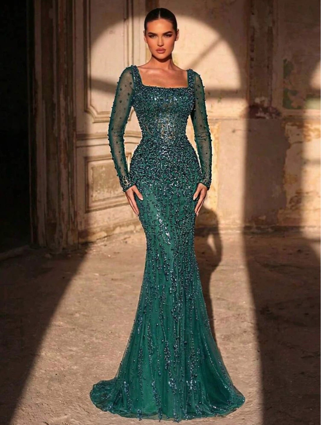 Green Long Sleeve Mermaid Gown