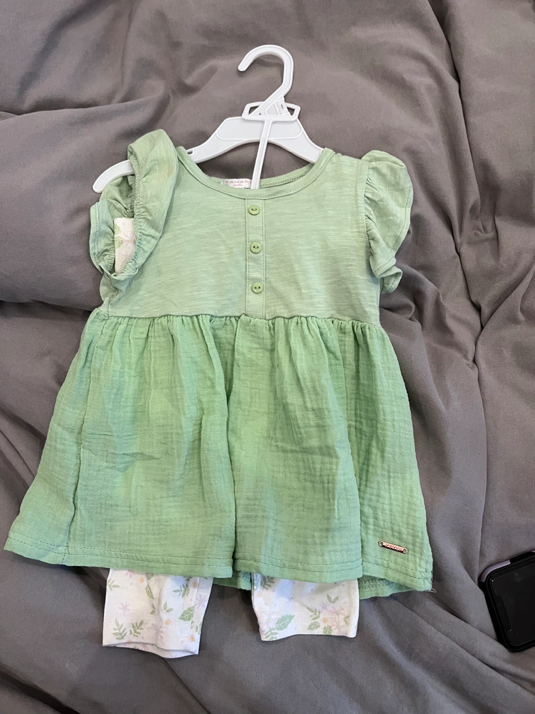 Tahari Girl 3T Green Dress and Floral Leggings Set