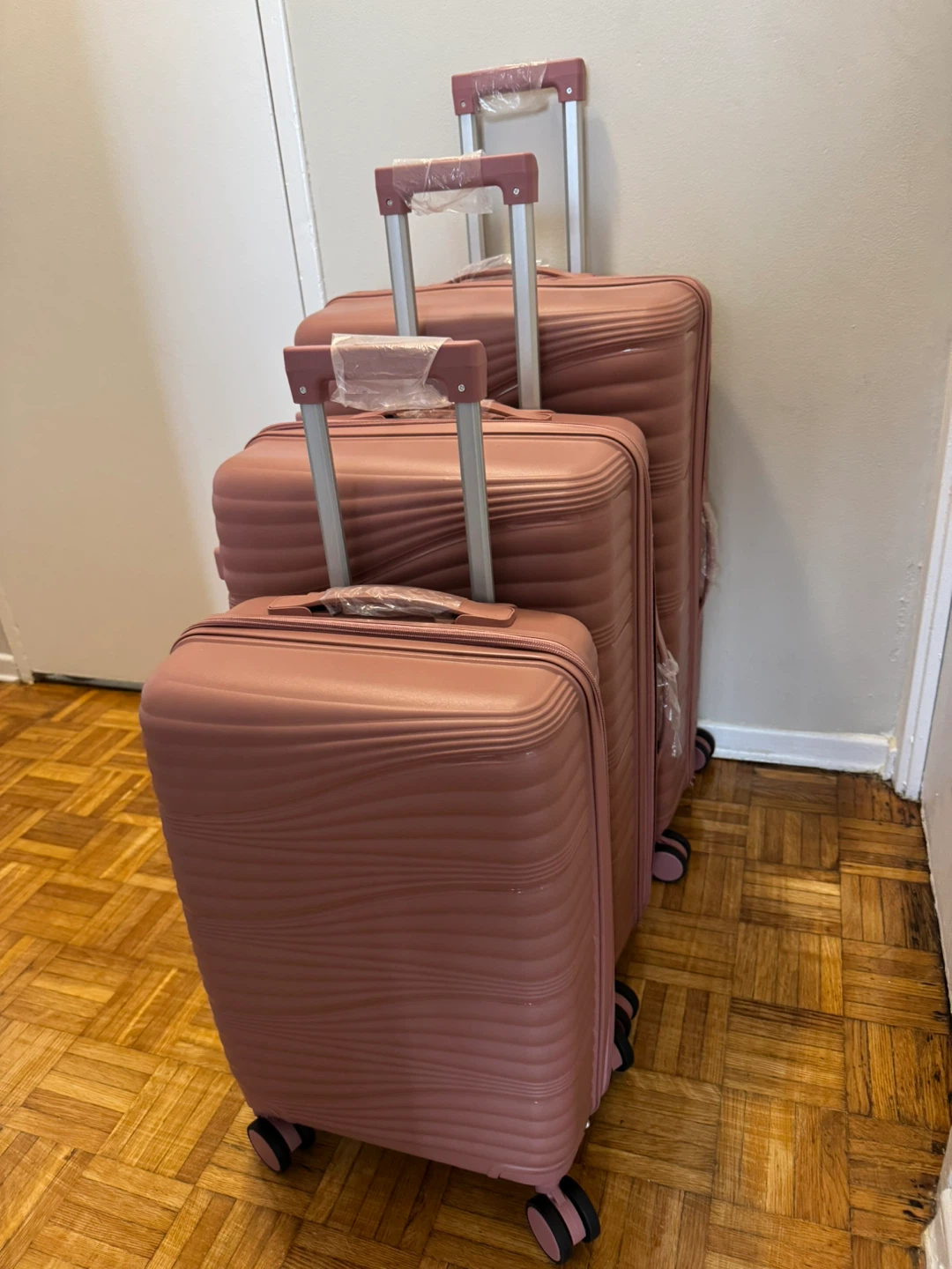 Set of 3 Rose Gold Luggage - Hardshell Suitcase Set