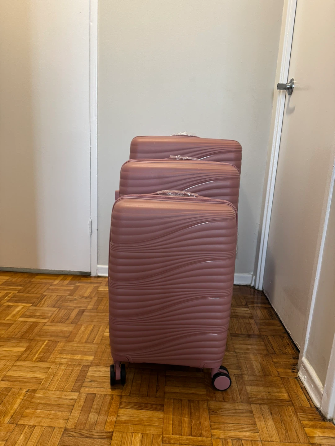 Set of 3 Rose Gold Luggage - Hardshell Suitcase Set - photo 5