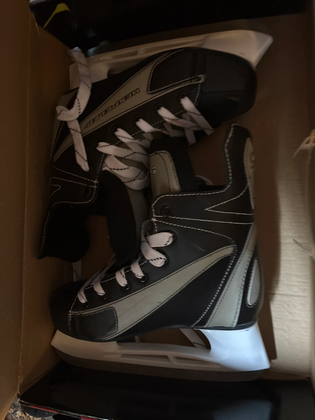 Hespeler Rogue Hockey Skates - Black, Size 5 - photo 2
