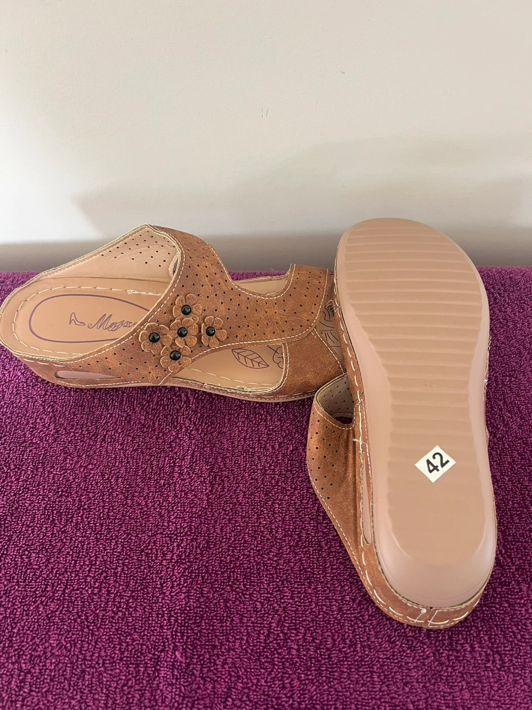 Size 9 - Women's Orthopedic Sandals (NEW) - photo 2