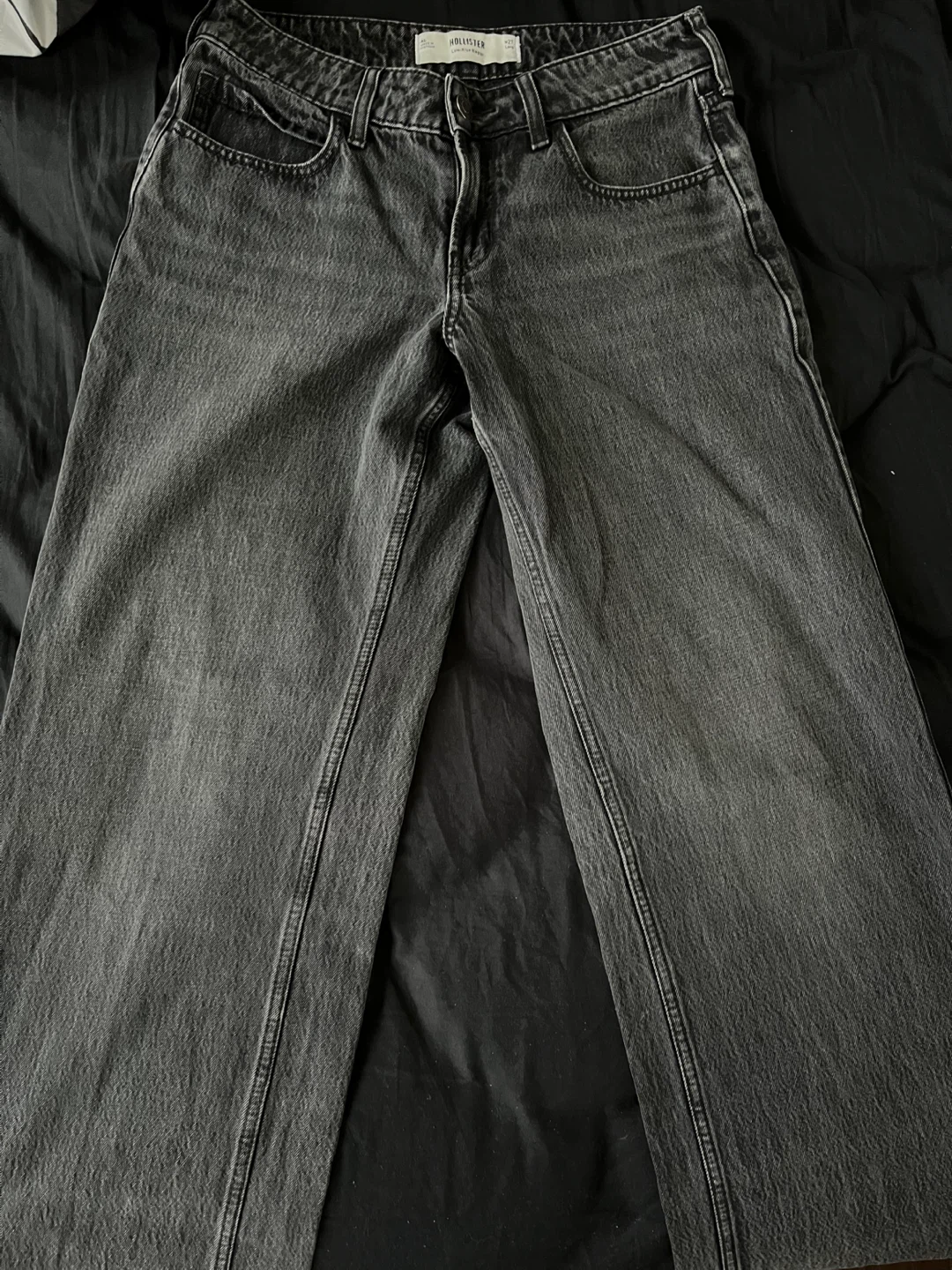 Hollister Low-Rise Baggy Jeans - W27 Long