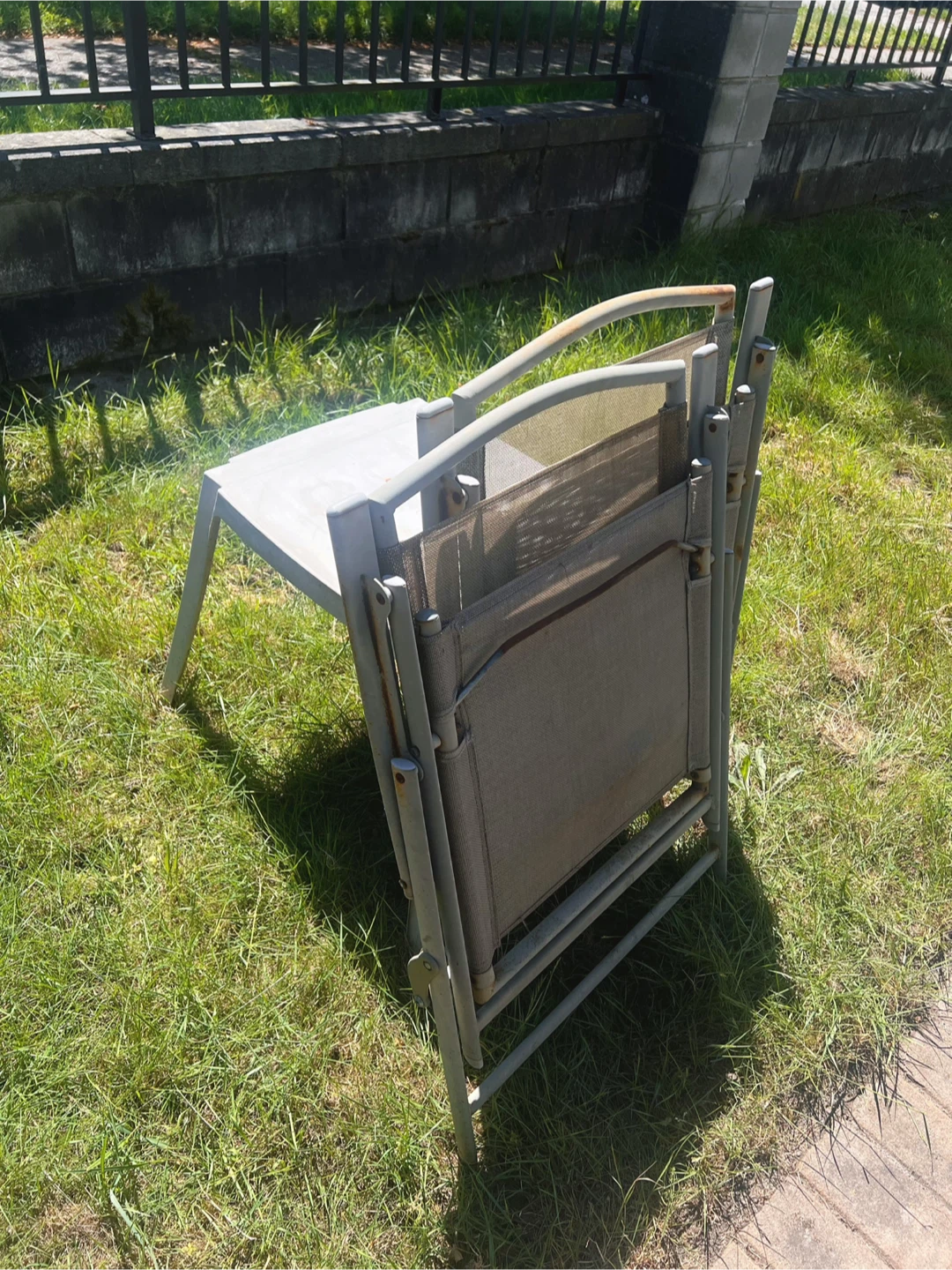Foldable Patio Chairs and Small Table Set,delivery available - photo 3