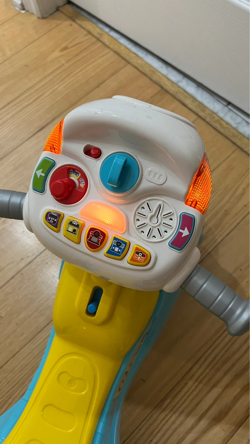 VTech 3-in-1 Step & Roll Motorbike - photo 4