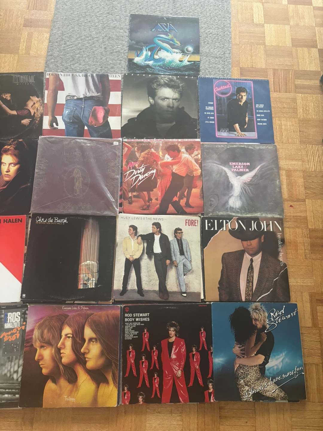 Vintage Vinyl Records – Classic Rock & Pop – Starting at $5 - photo 5