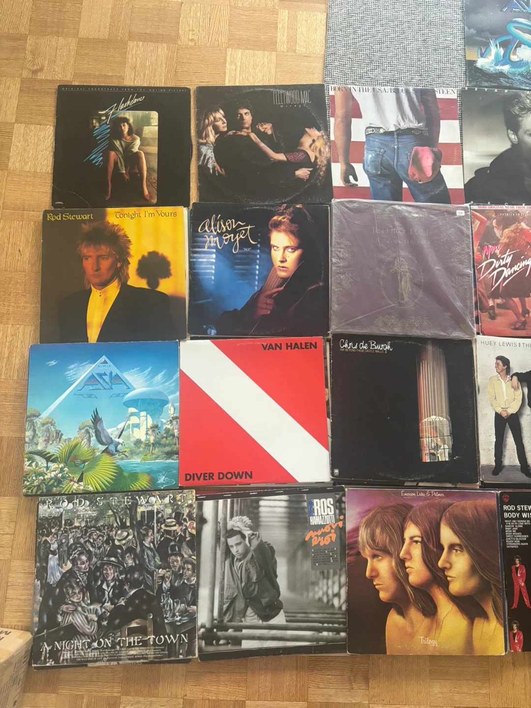Vintage Vinyl Records – Classic Rock & Pop – Starting at $5 - photo 4