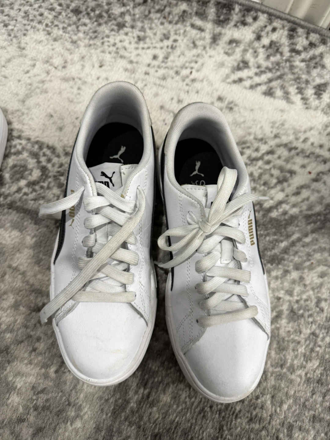Puma White Sneakers US 6.5