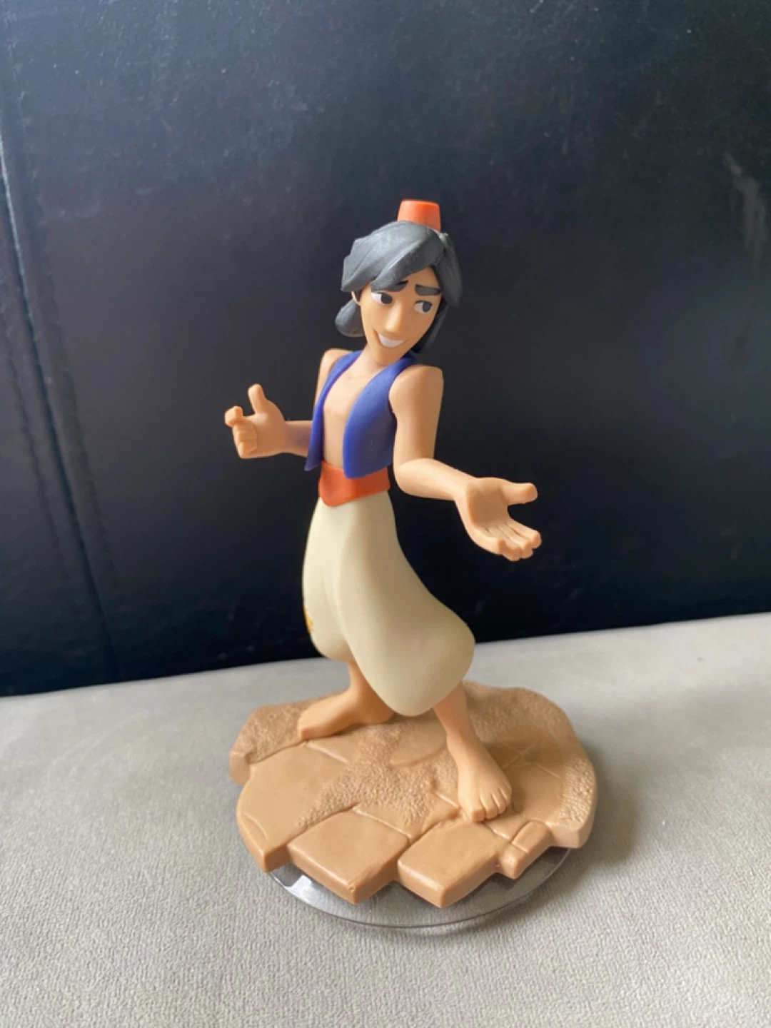Disney Infinity 2.0 Figures (Aladdin, Jack Skellington, Elsa) - photo 2