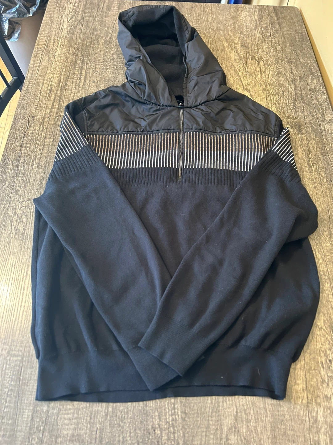 BOSS Black Hoodie with Zipper and Striped Detail - Size XL