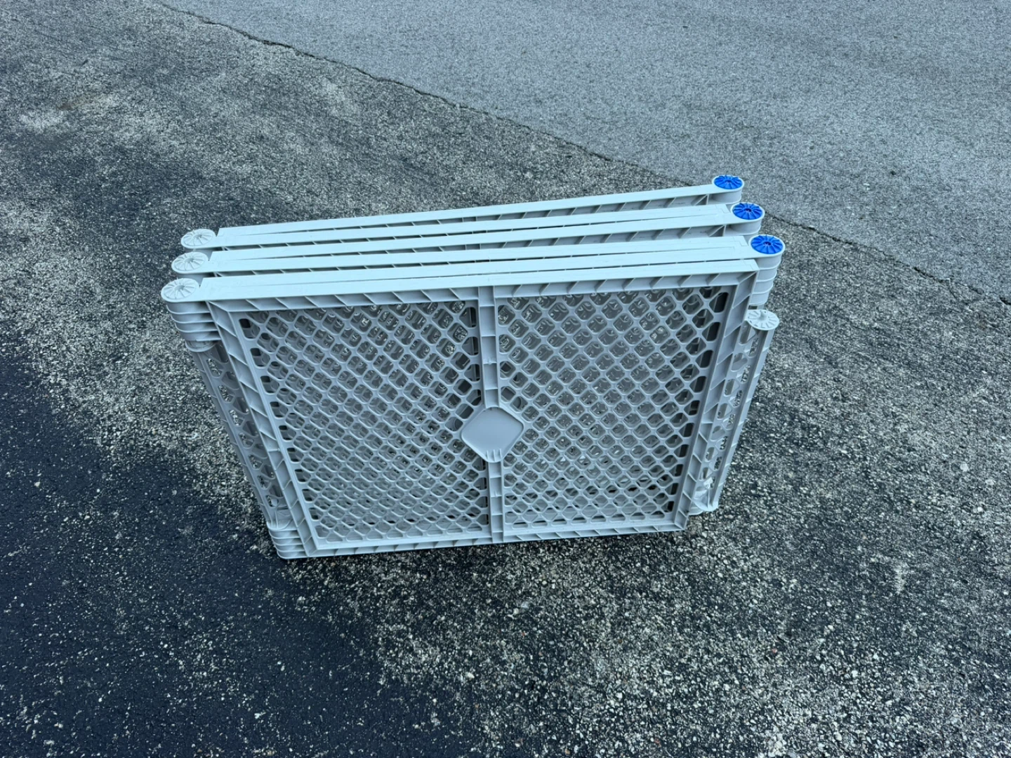 Playpen Safety Gate Panels – Great Condition - photo 5