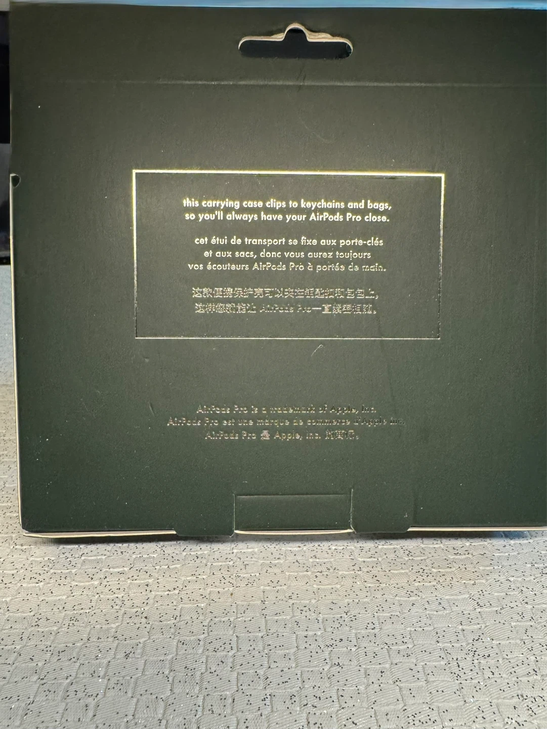 Kate Spade New York AirPods Pro Case - photo 3