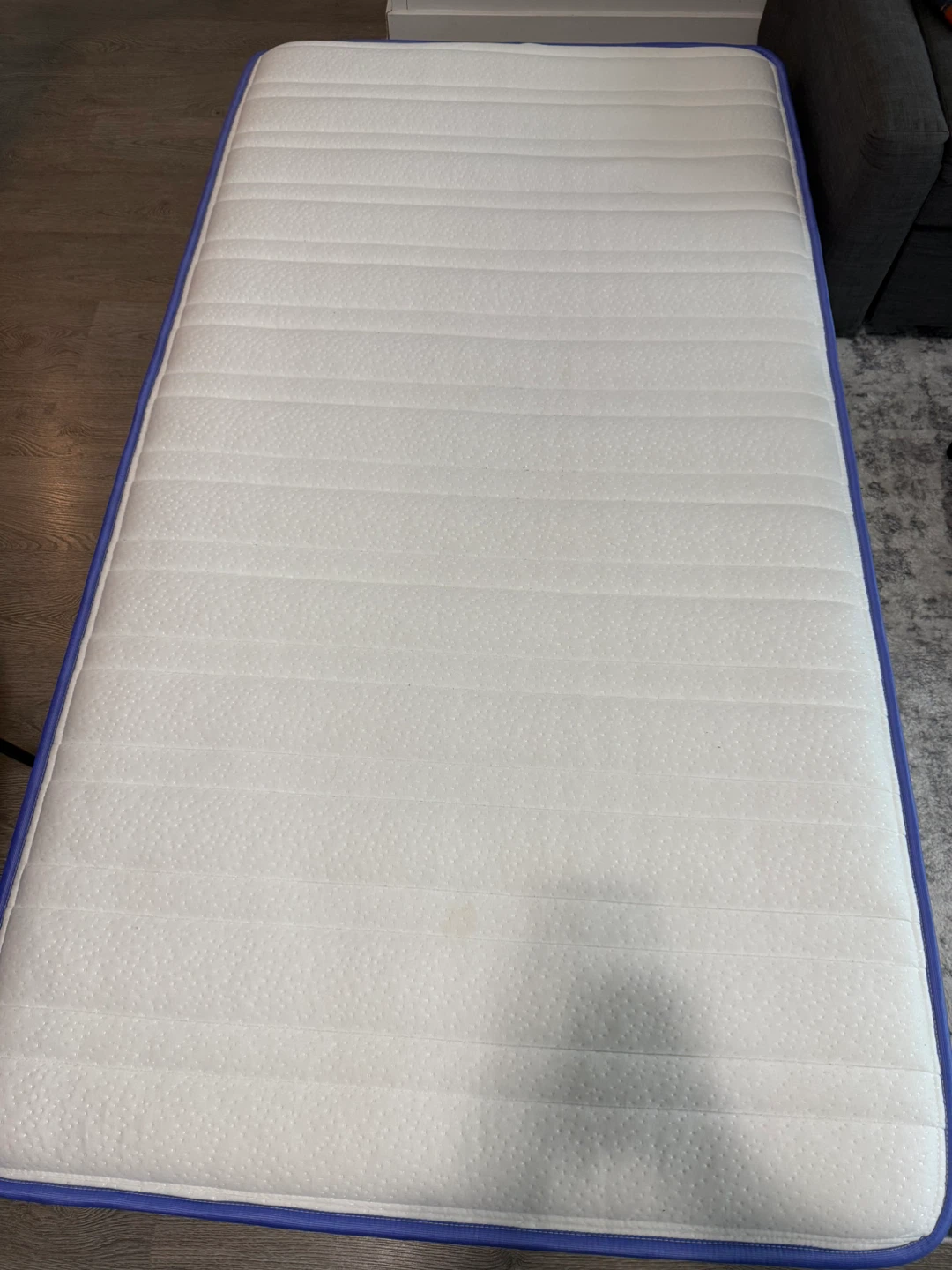 Twin Size Mattress - Clean and Comfortable - Like New