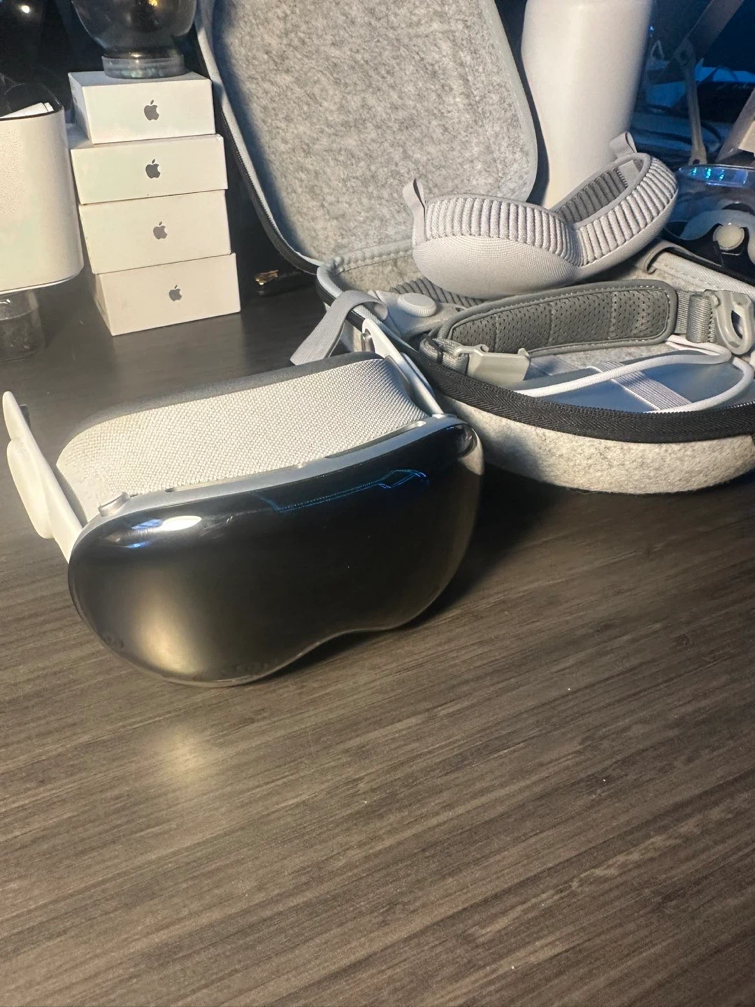Apple Vision Pro VR Headset with Case