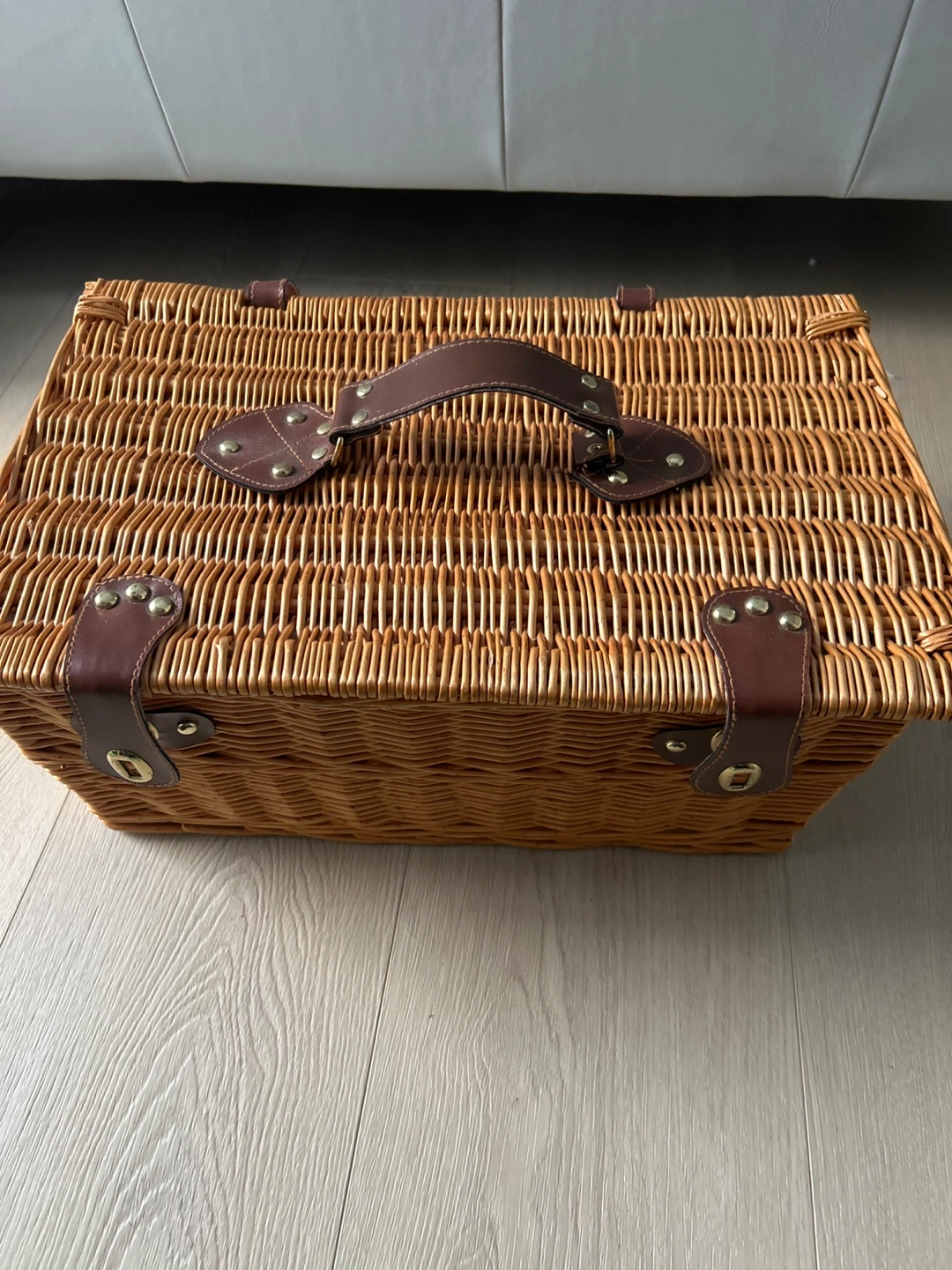 Wicker Picnic Basket Set with Plates, Cutlery, and Cups - photo 3