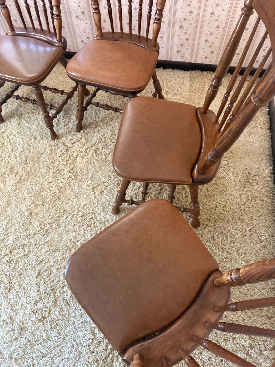 Set of 6 Solid Oak Dining Chairs – Vintage Farmhouse Style - photo 4