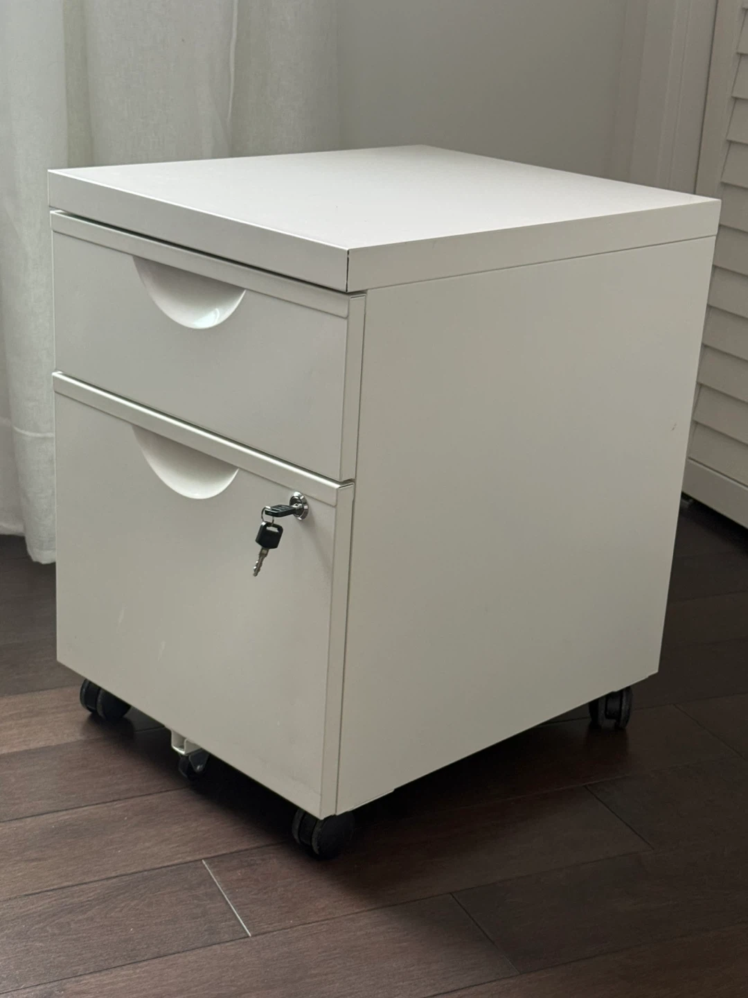 White 2-Drawer Rolling Filing Cabinet - photo 2