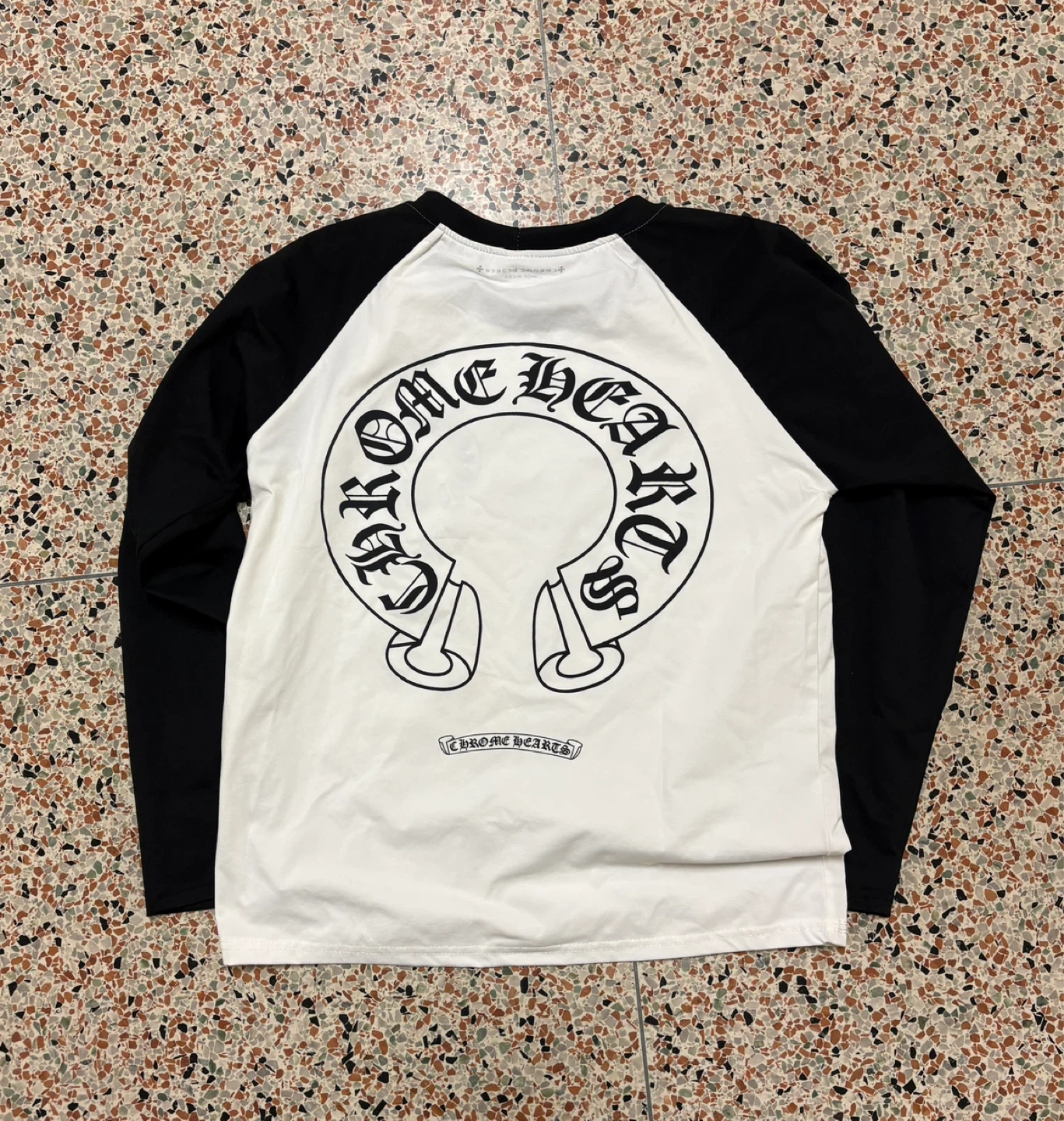 Chrome Hearts long sleeve sz small - photo 4