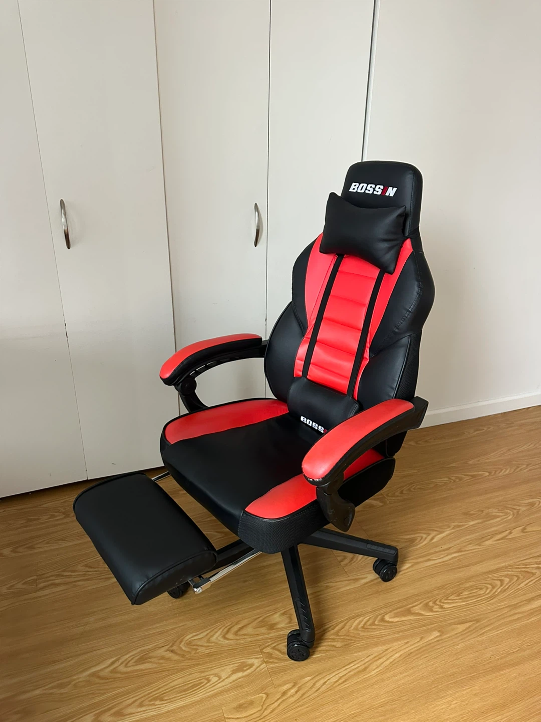 BOSS N Red and Black Gaming Chair with Footrest - photo 2
