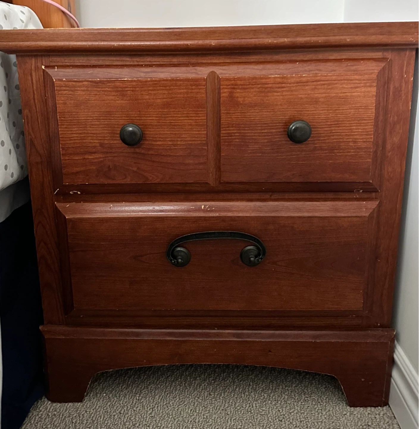 Wooden Nightstand with 2 Drawers