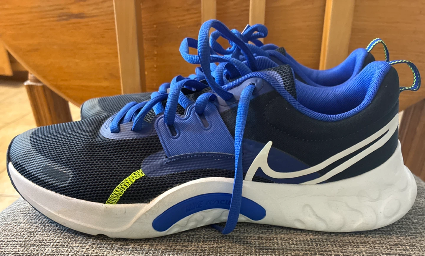 Nike Renew Run Men's Running Shoes size 13 - photo 3