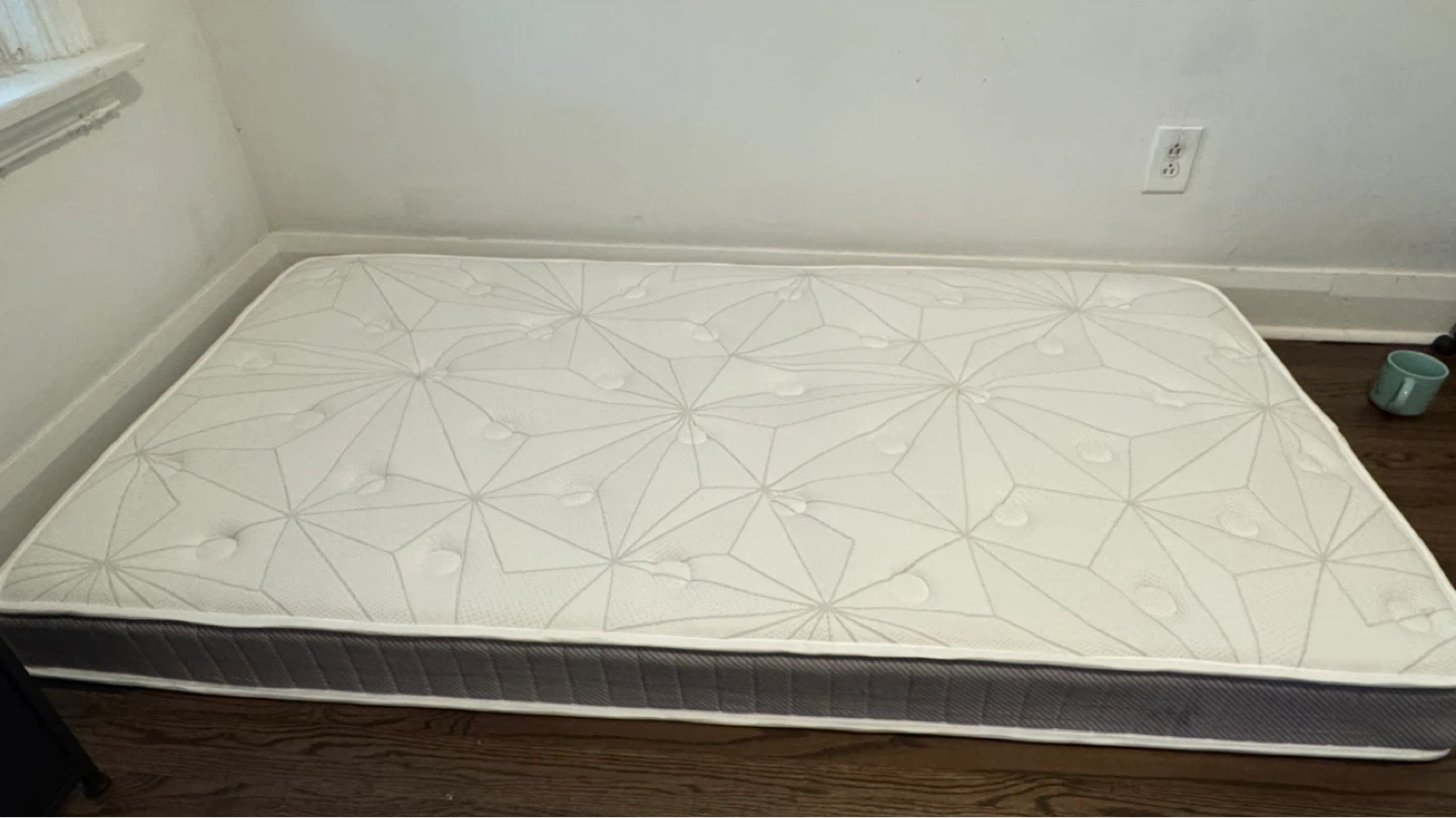 Twin Size Mattress - photo 3