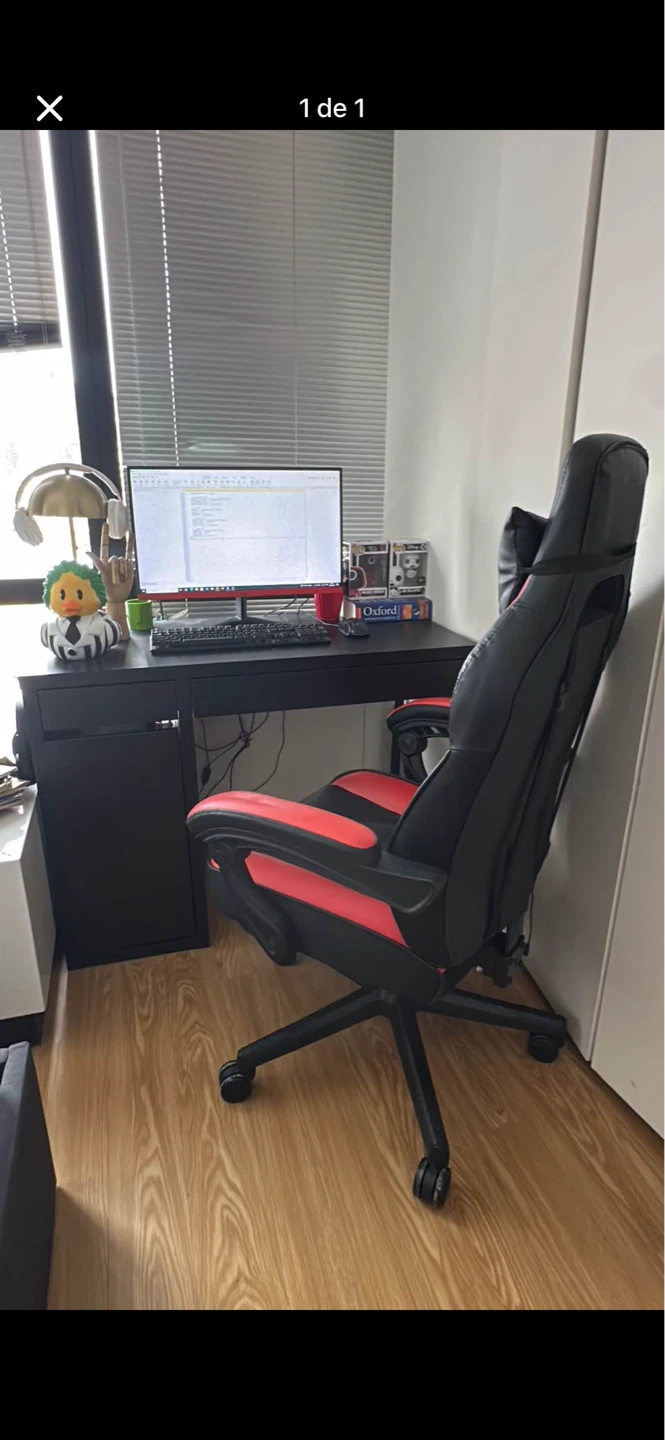 Computer desk