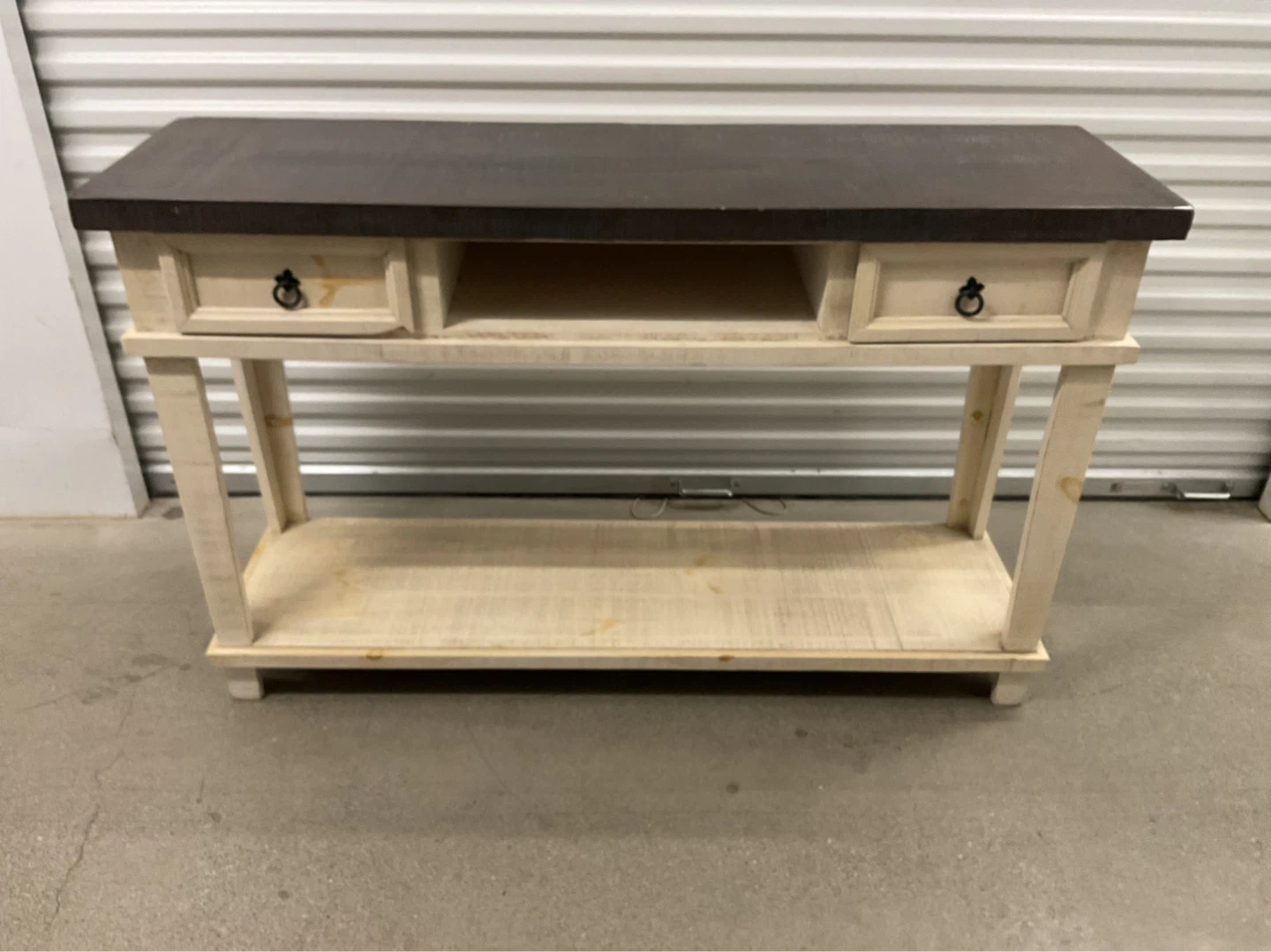 RUSTIC FARMHOUSE CONSOLE TABLE