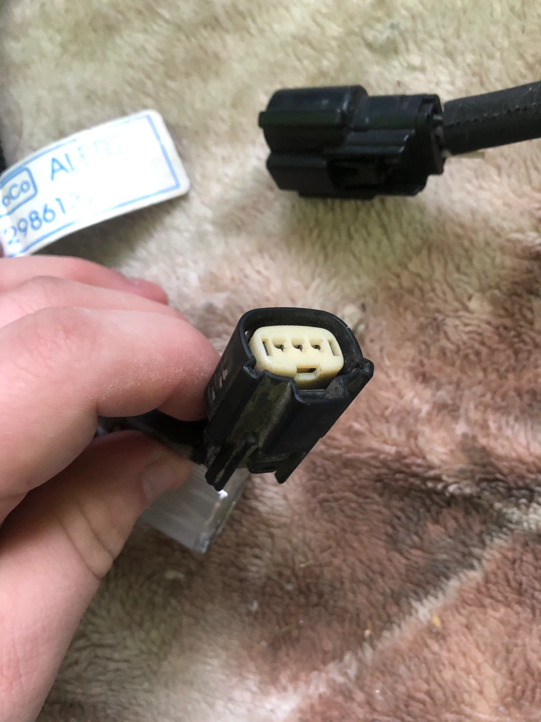 Truck LED Parking Light Bulb A1298613 read description - photo 2