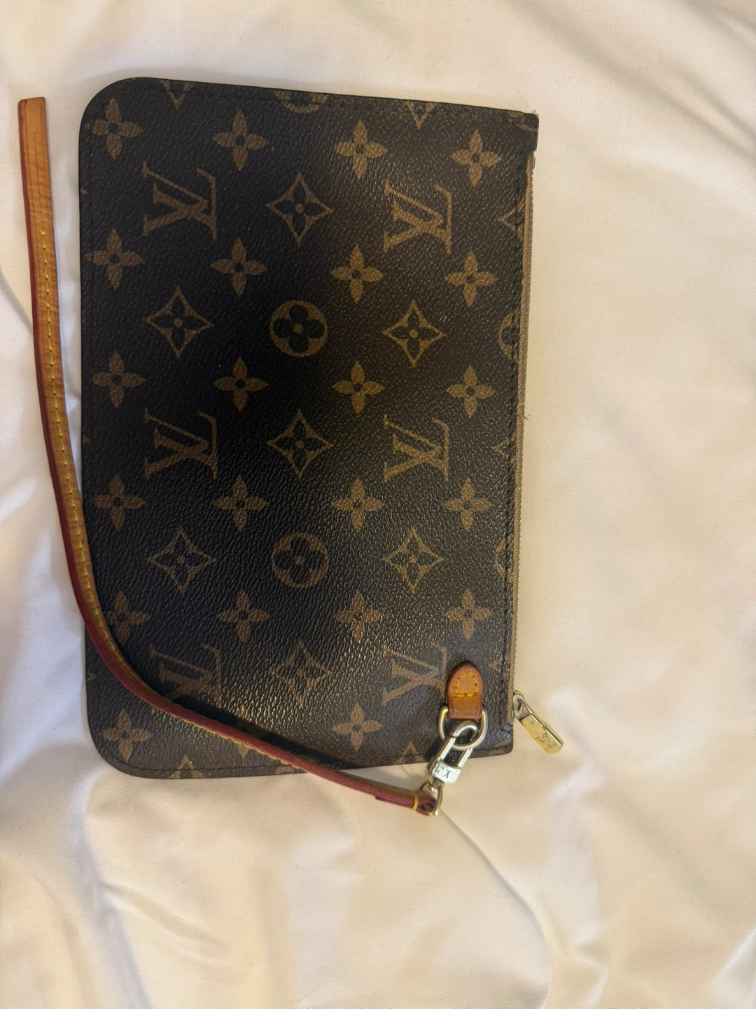 pouch
