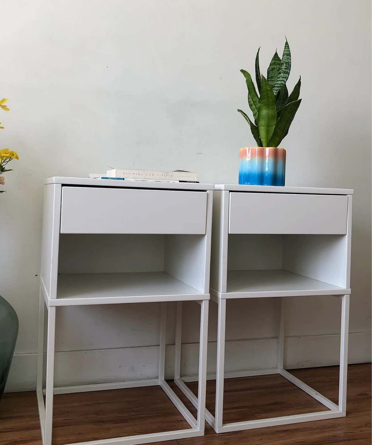 Pair of White Nightstands with Drawer - photo 3