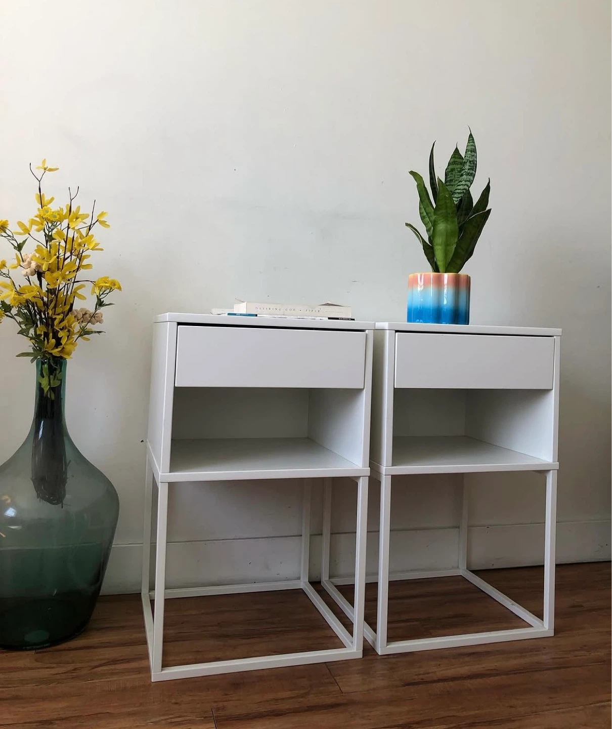 Pair of White Nightstands with Drawer - photo 2