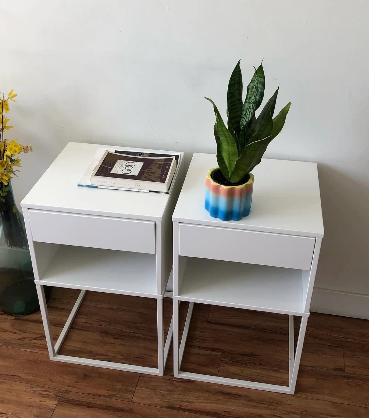 Pair of White Nightstands with Drawer