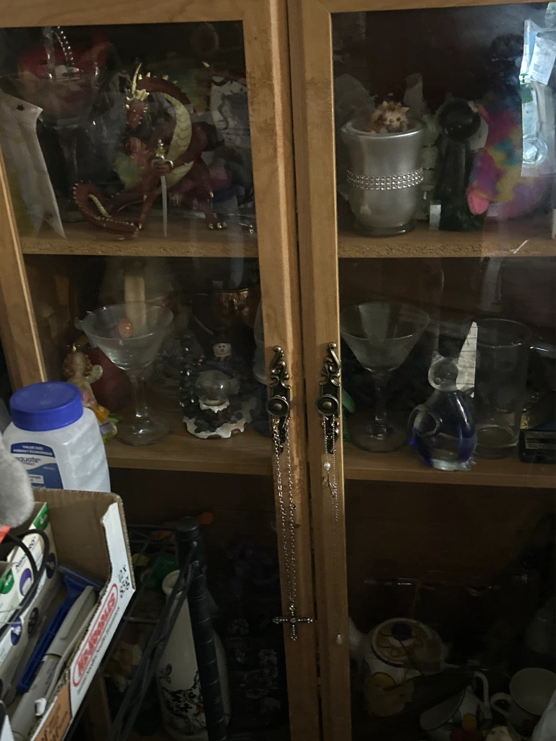 Storage cabinet