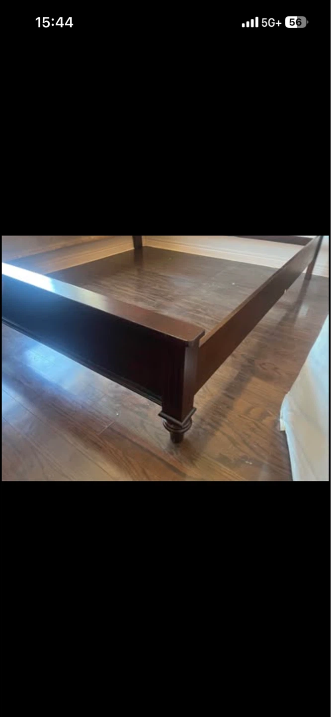 King size bed set