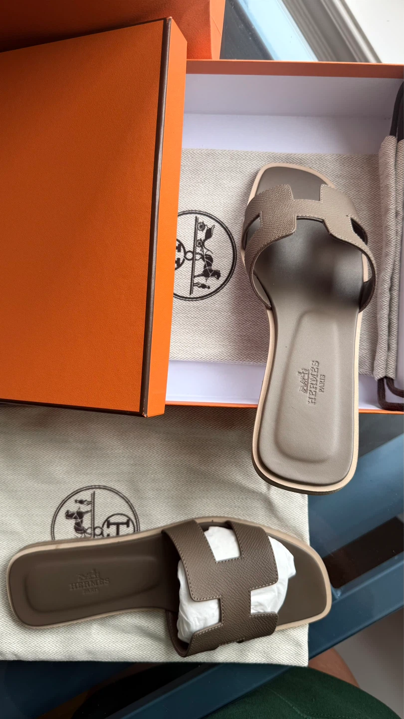 Hermès Izmir Sandals - Size 37 - photo 4