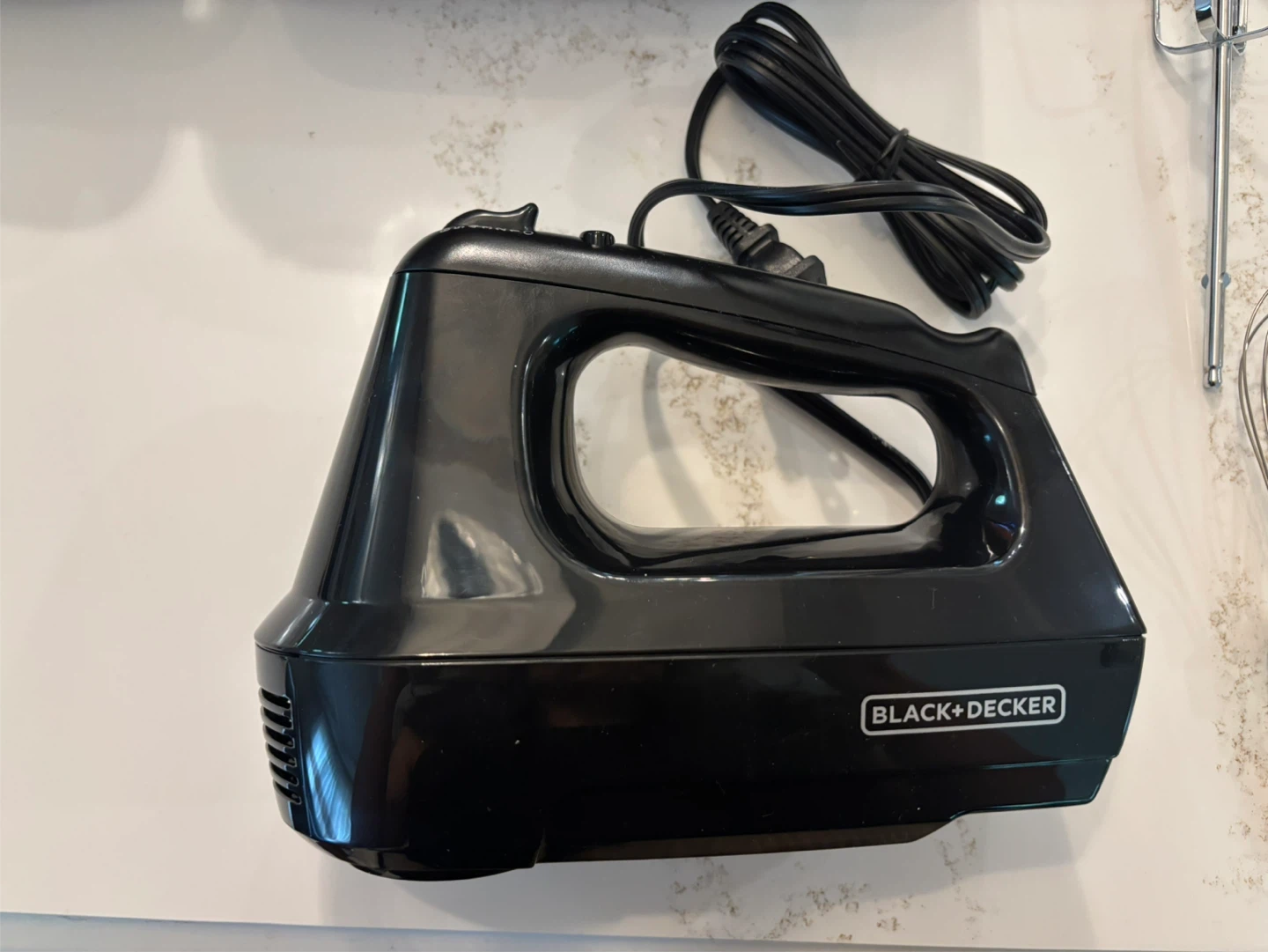 Black+Decker Hand Mixer with Case