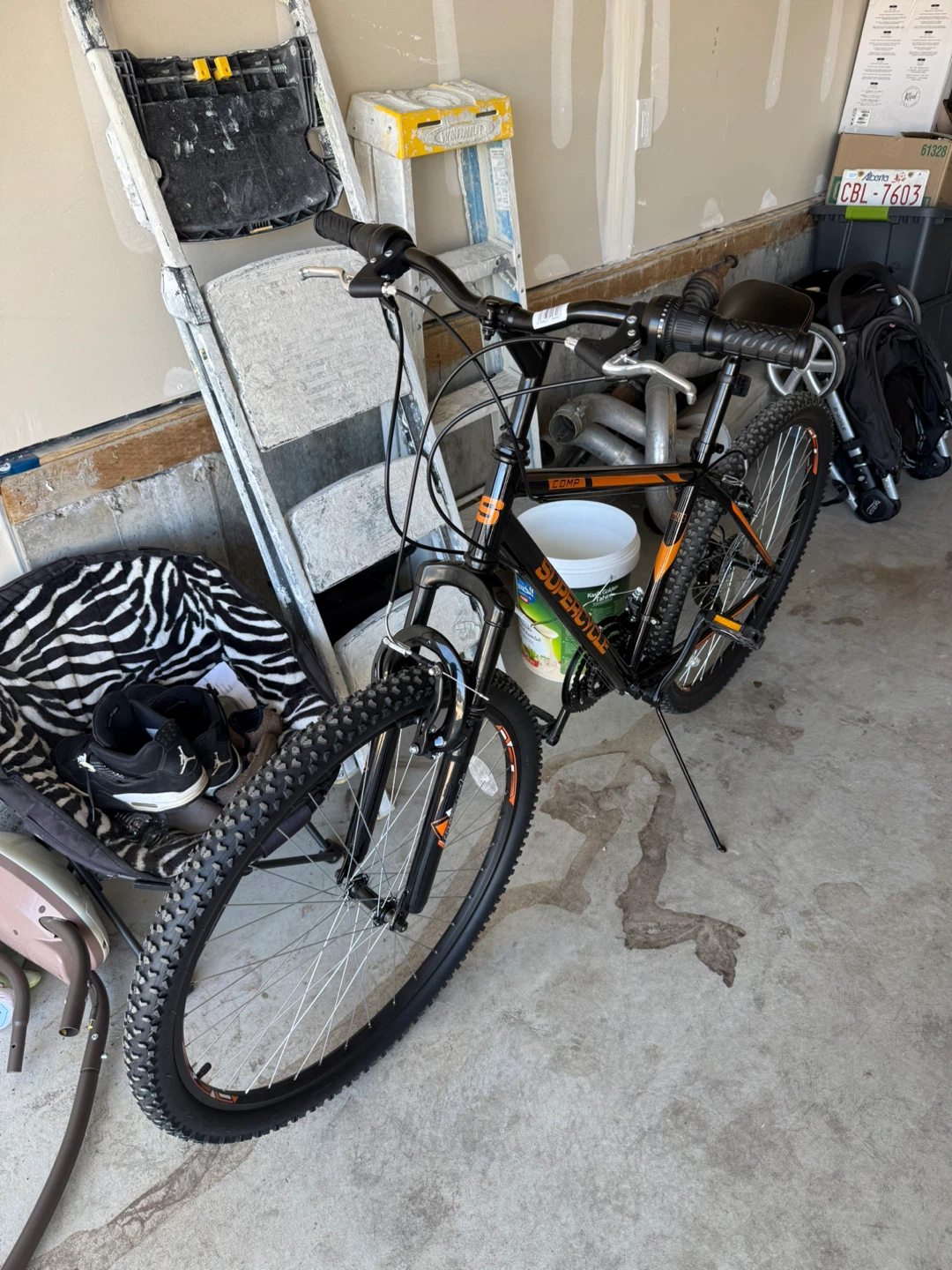 Supercycle Mountain Bike - Black and Orange