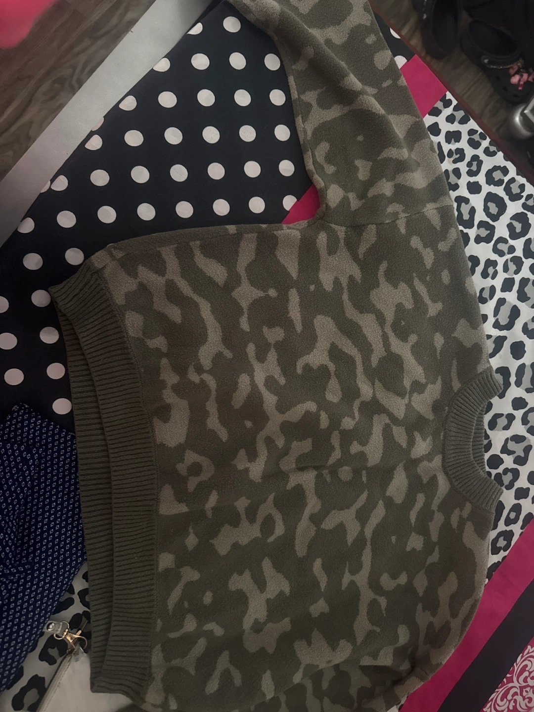 Chandail camouflage kaki